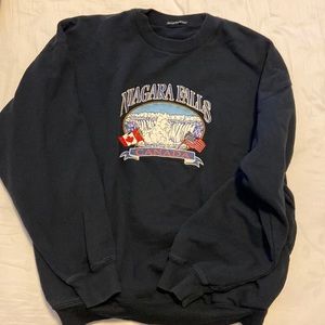 Brandy Melville Sweatshirt